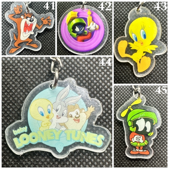 Looney Tunes KBK Acrylic Keychains - Picture 9 of 10